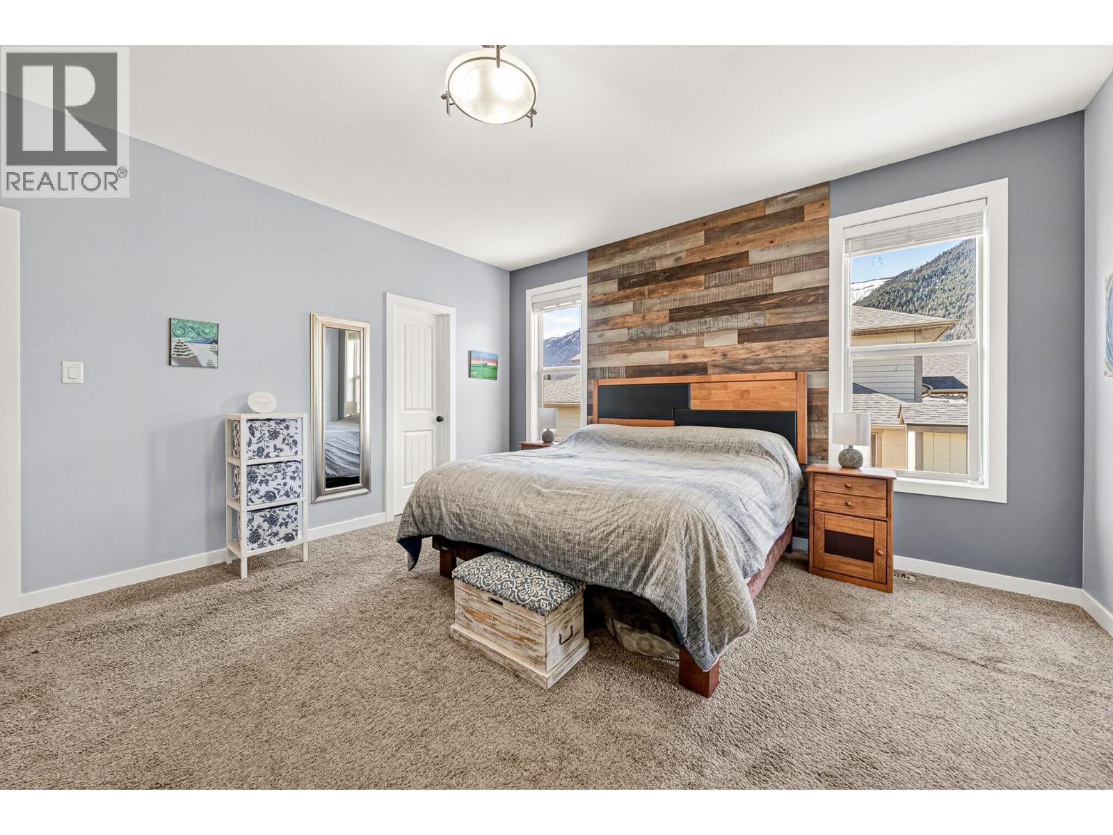 2309 FALCON Court, Sparwood