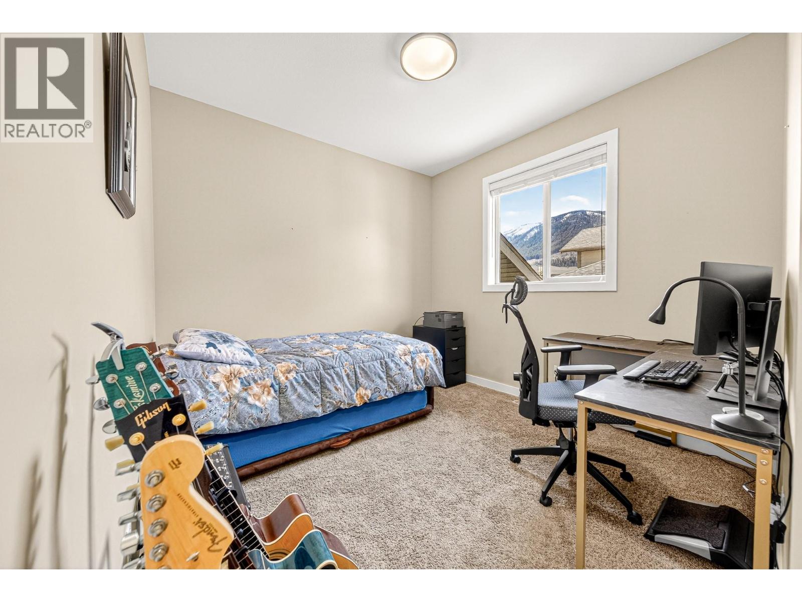 2309 FALCON Court, Sparwood