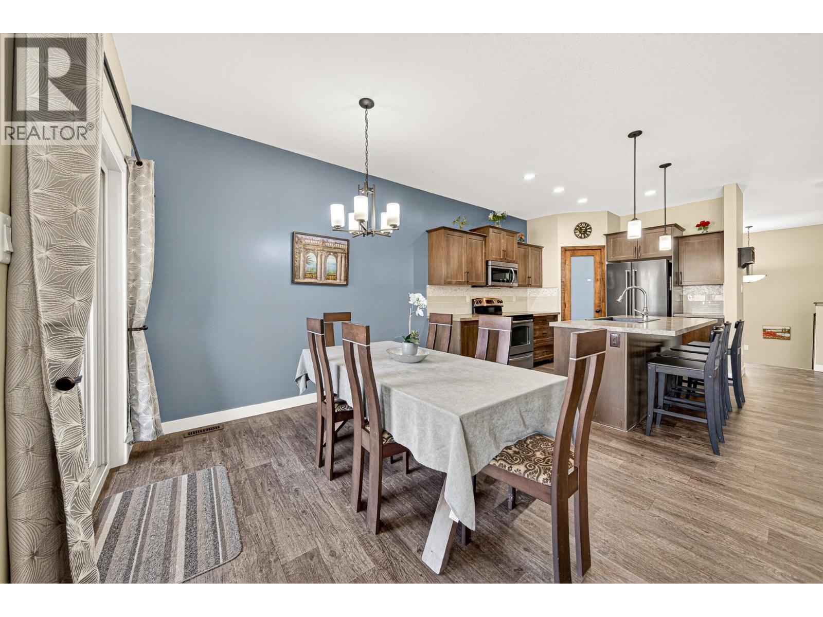 2309 FALCON Court, Sparwood