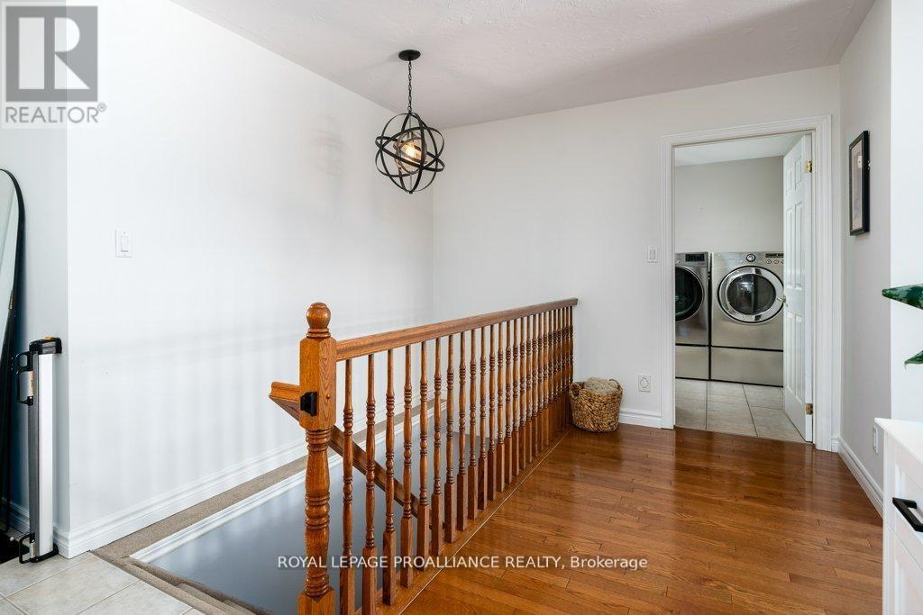 21 FOREST VALLEY DRIVE - 25
