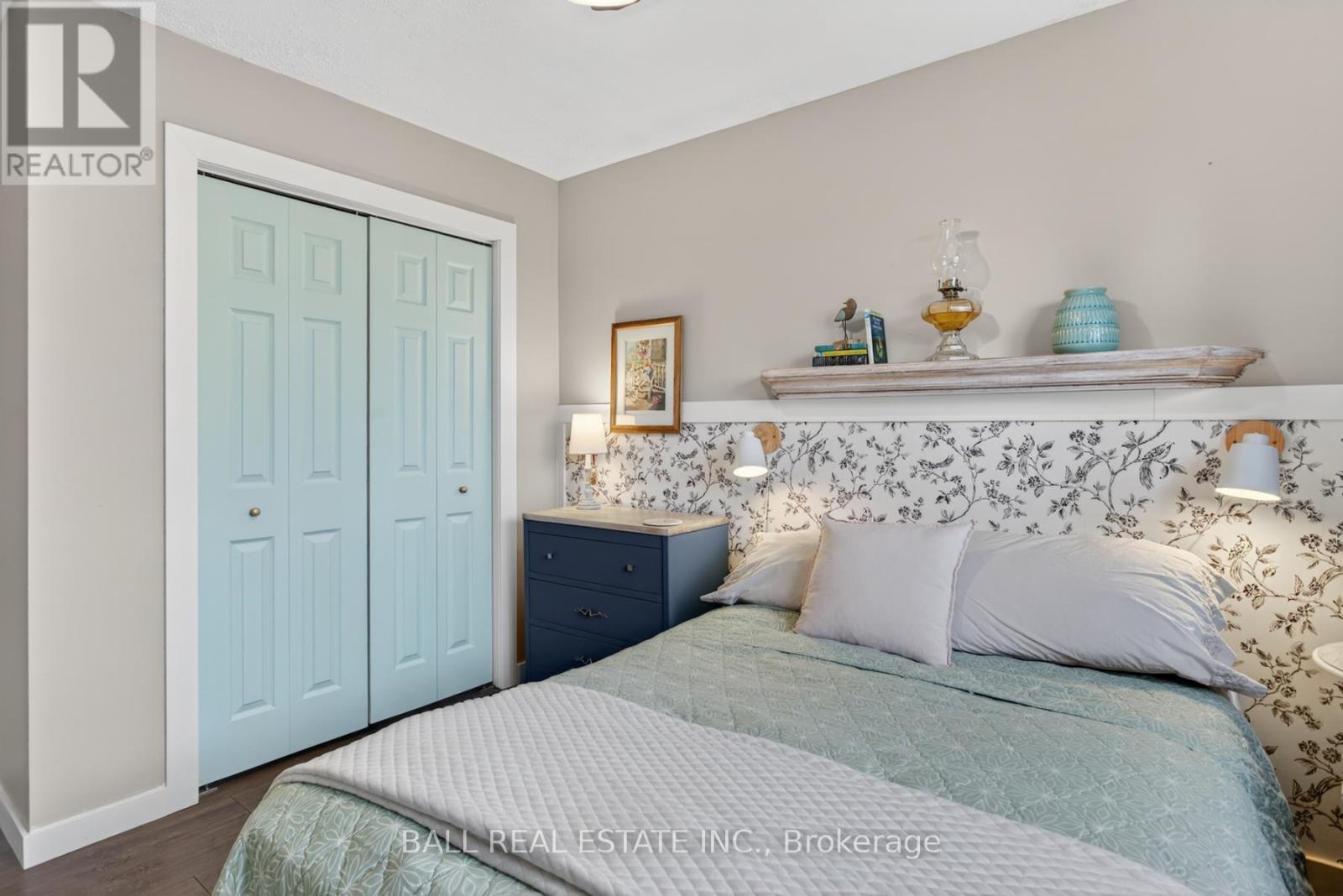 72 SUMMER LANE - 29