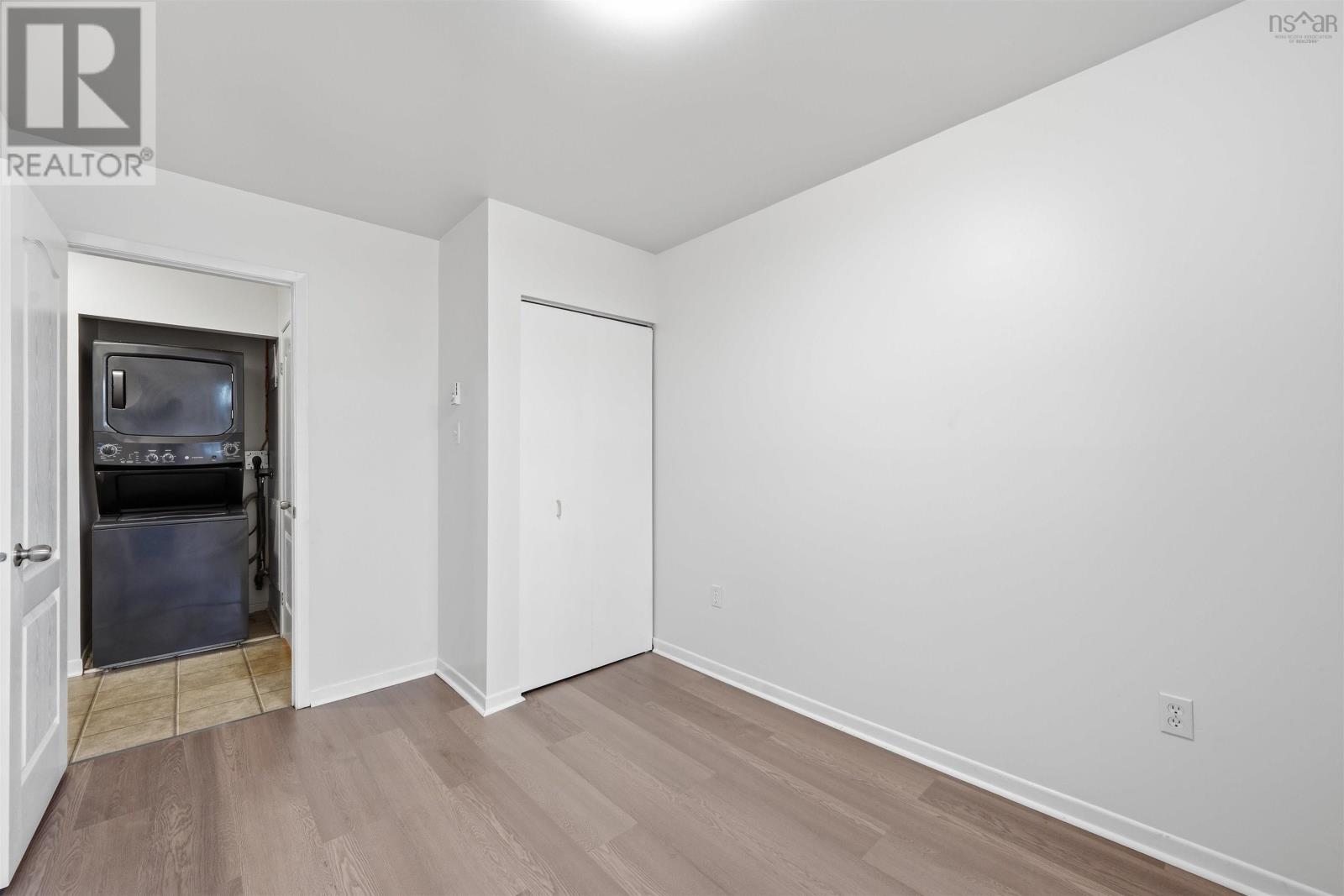 Property 30 of 39 of 66 Chadwick Street