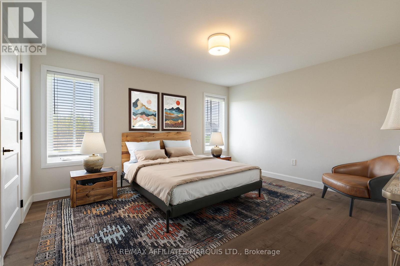6836 JAMES CRESCENT - 29