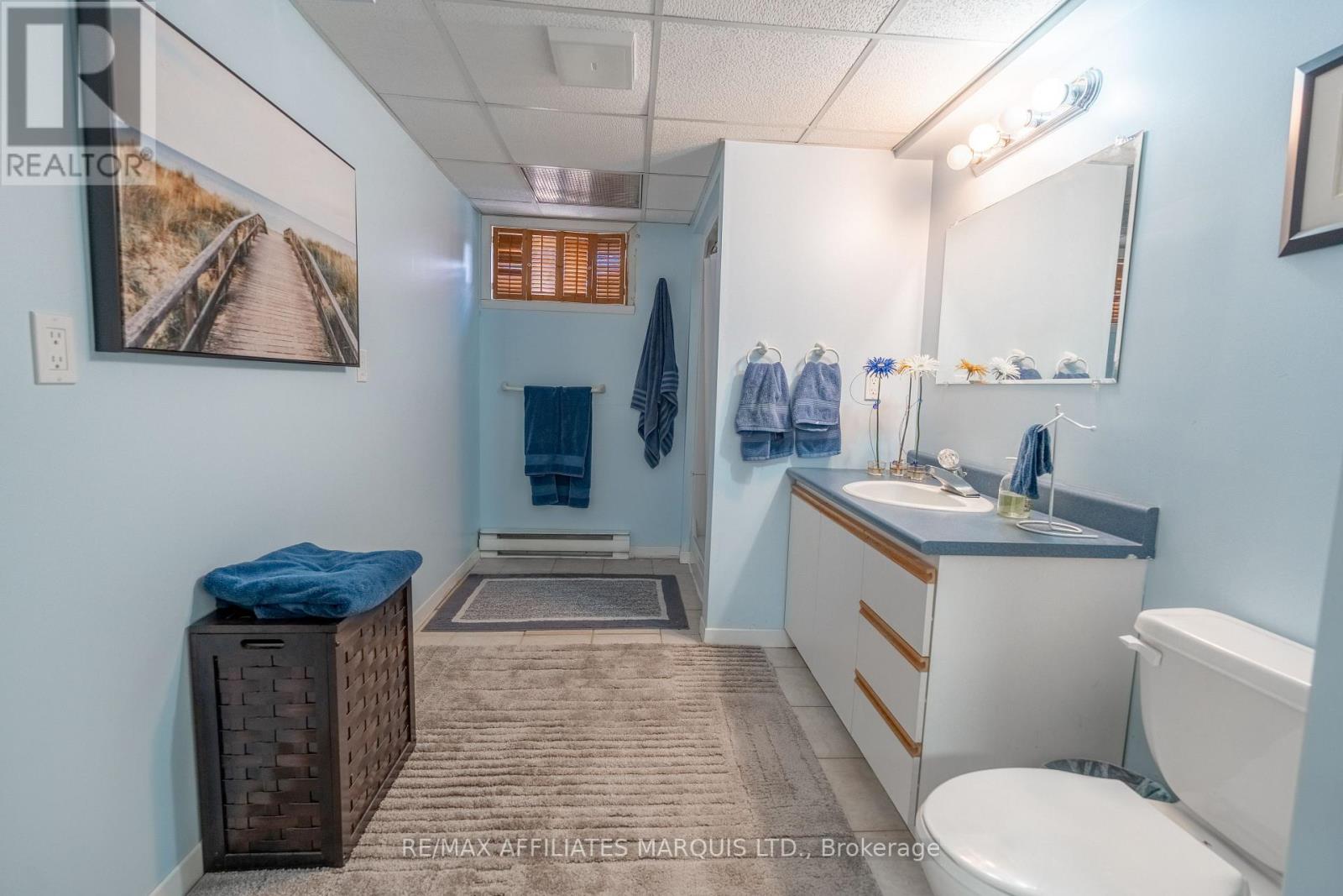 1407 BOYD STREET S - 22