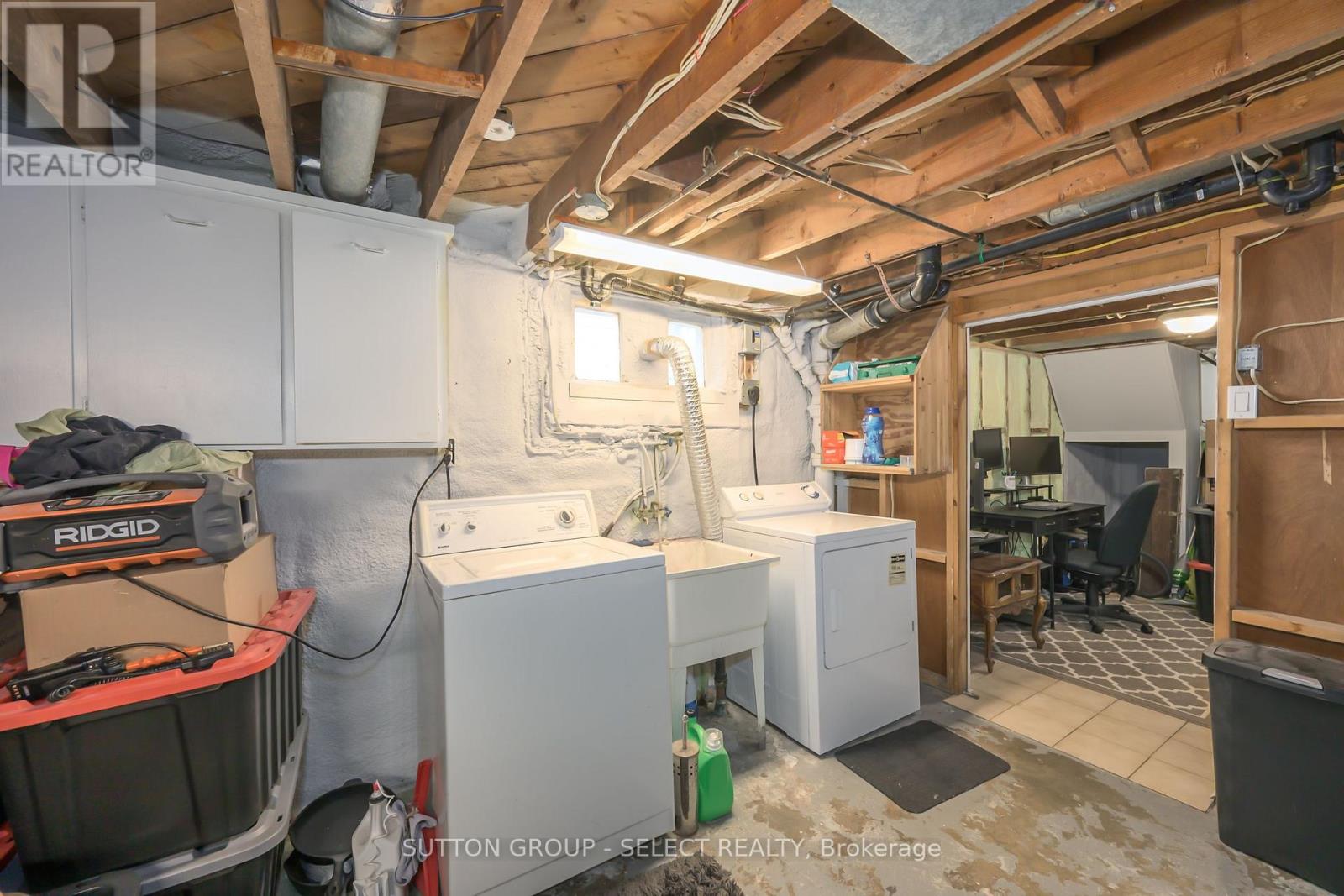 20 COVENTRY AVENUE - 23