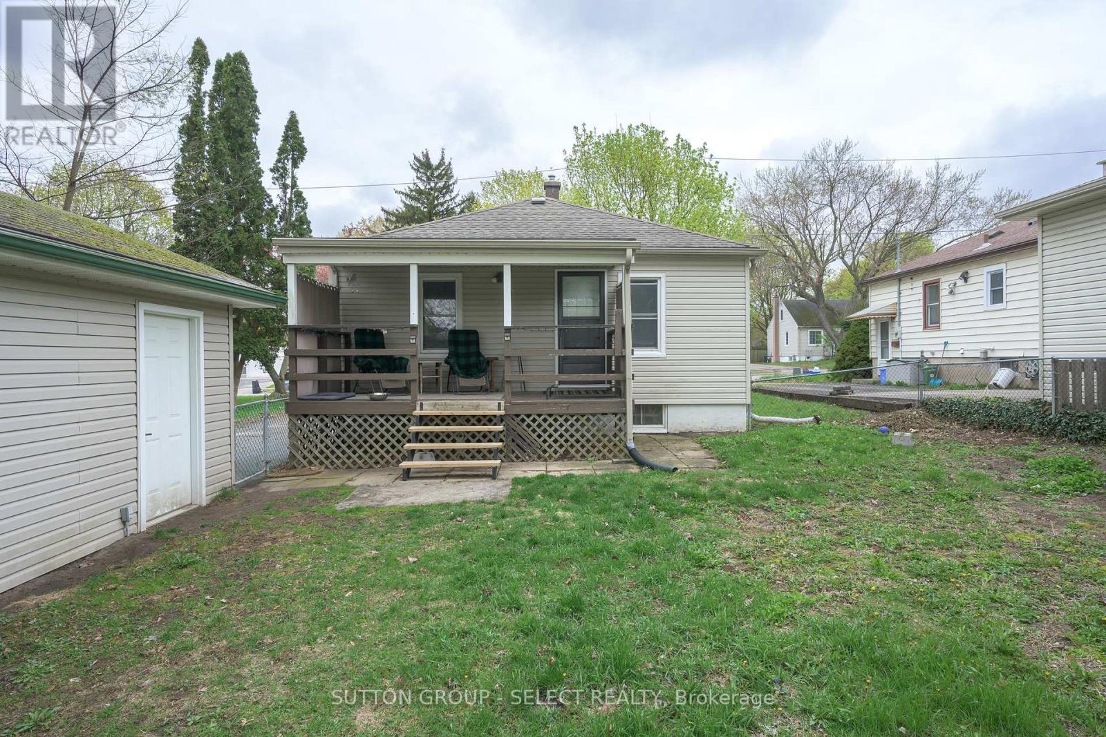 20 COVENTRY AVENUE - 4