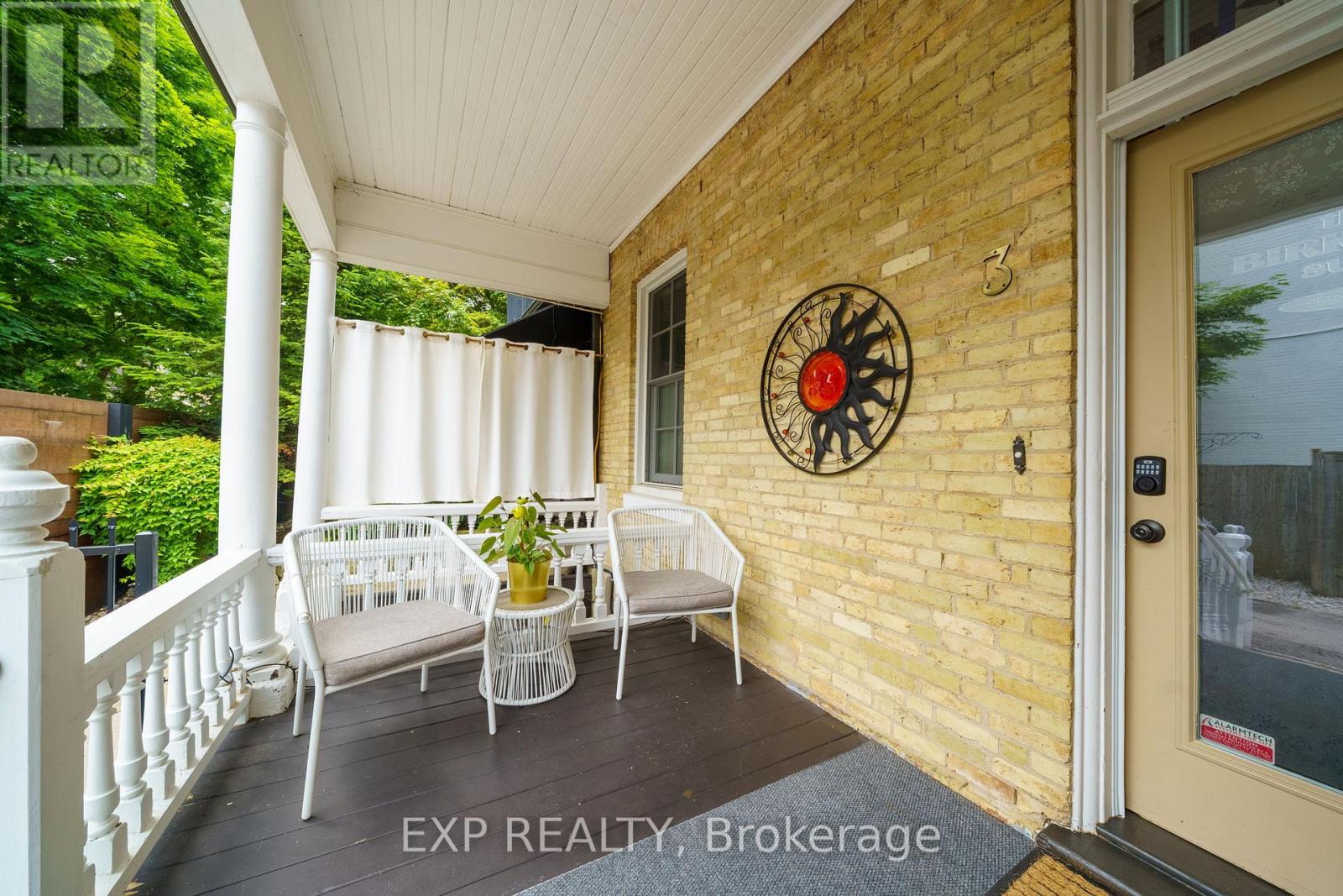 #3 80 BARTON STREET - 8