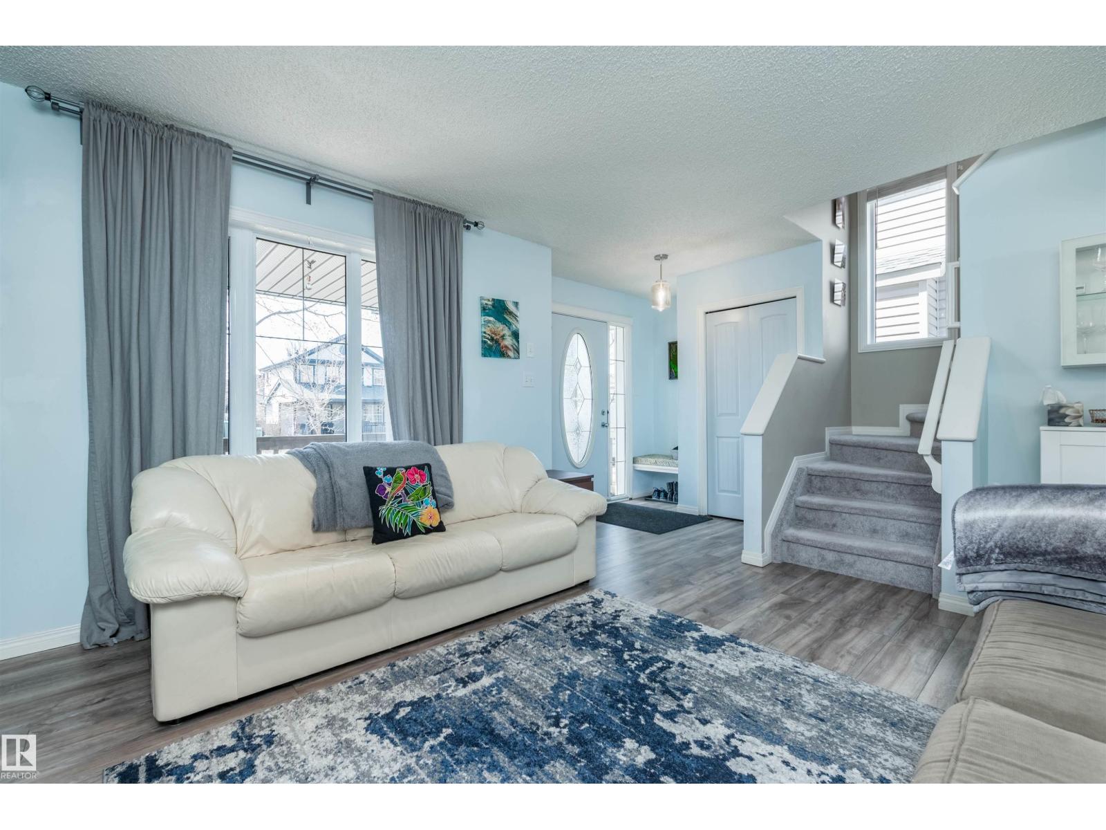 12204 18 AV SW, Edmonton