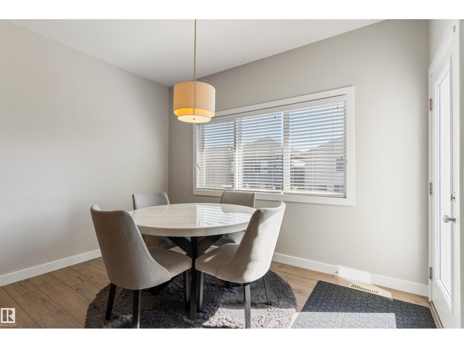 8011 EVANS CR NW, Edmonton