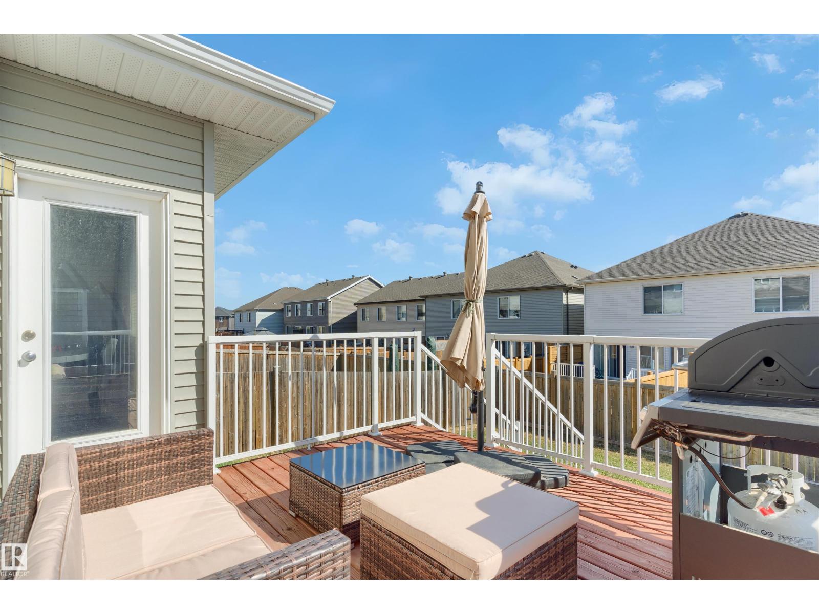 8011 EVANS CR NW, Edmonton
