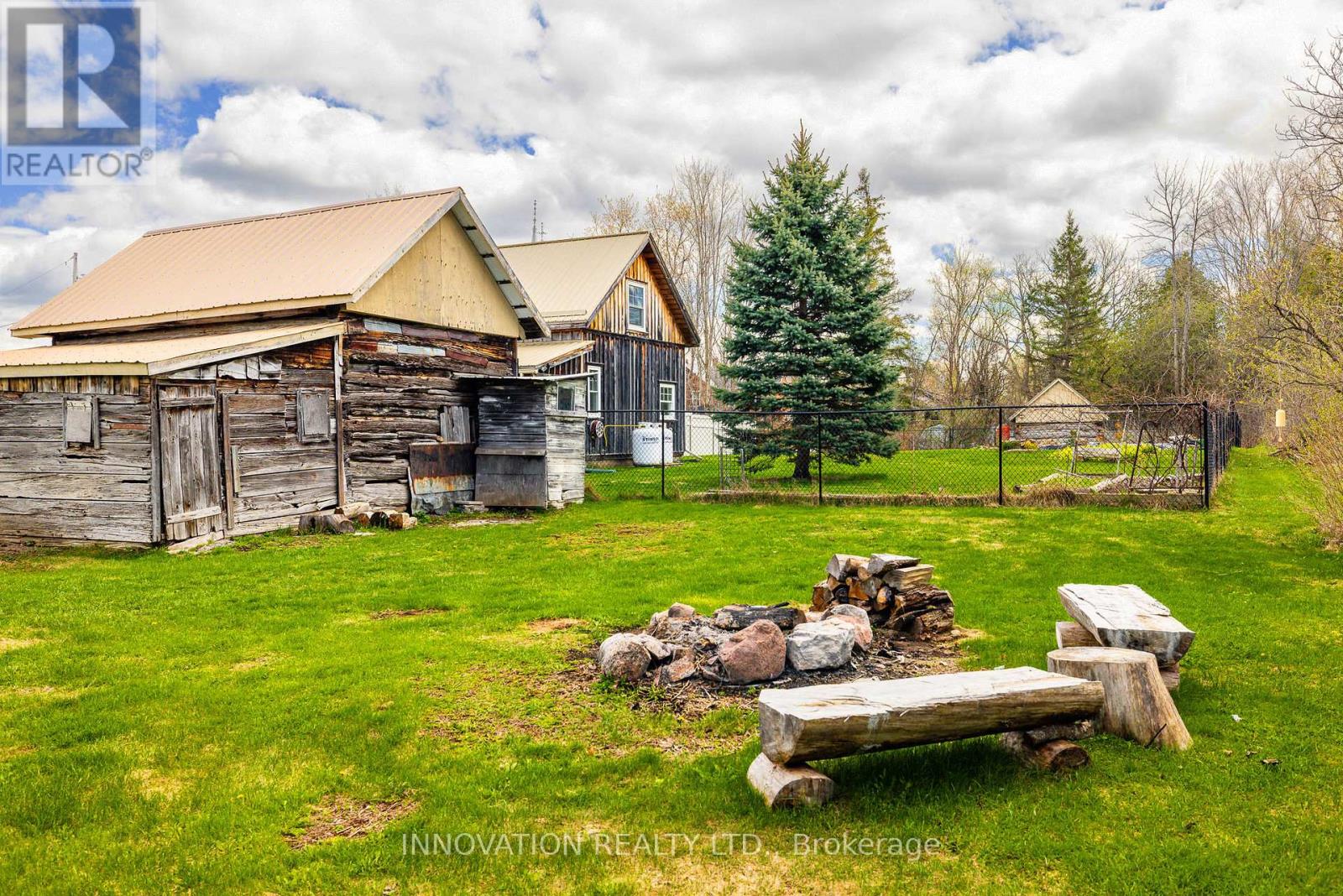 9585 15 HIGHWAY - 35