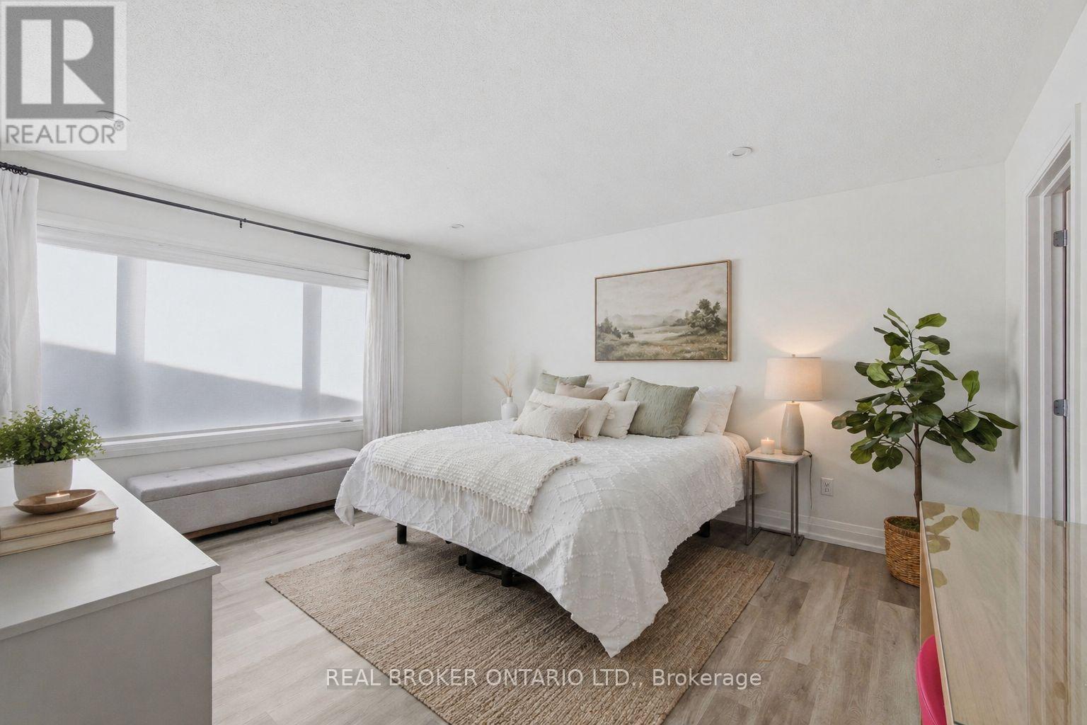 358 LAMARCHE AVENUE - 15