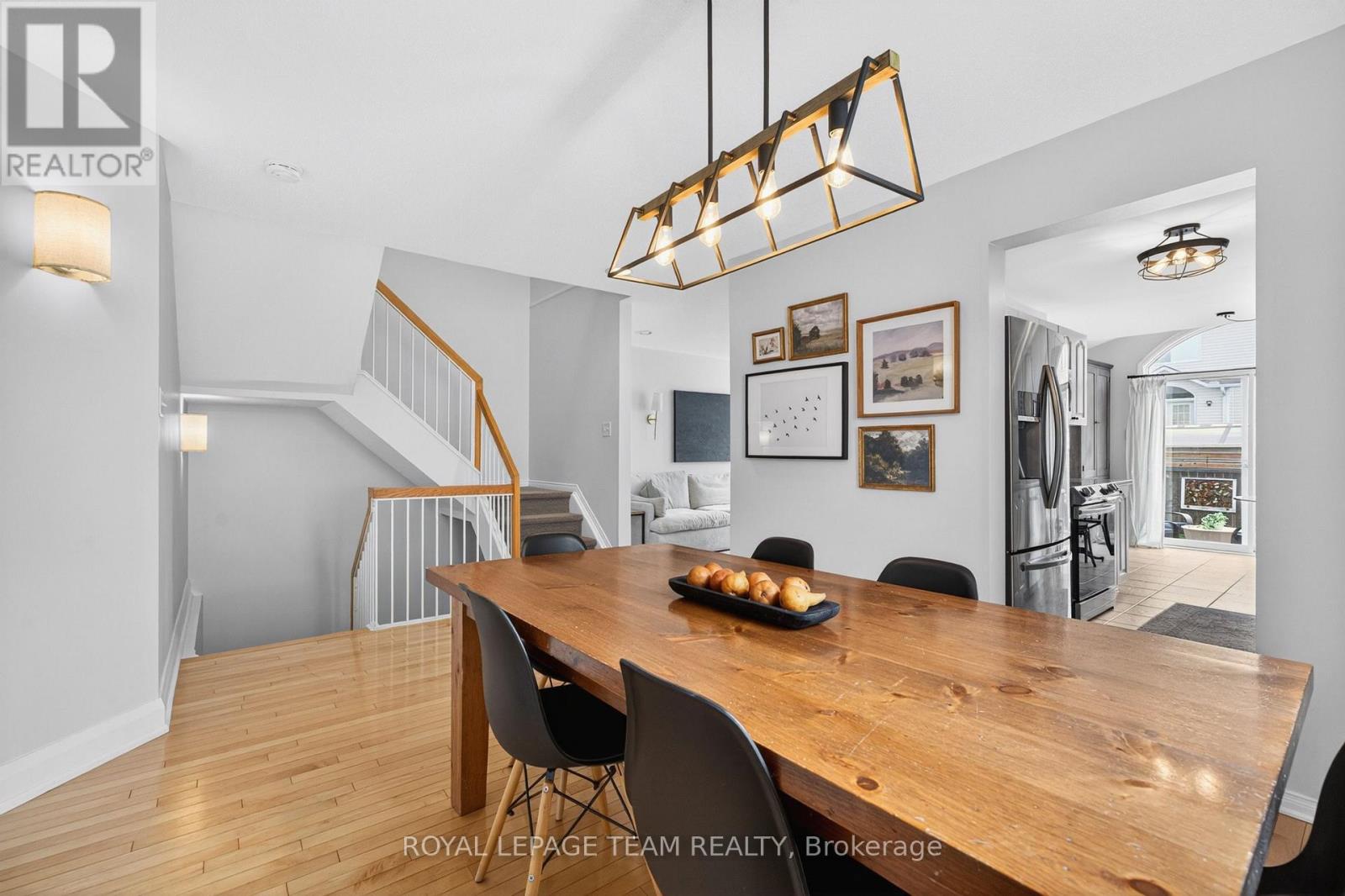 75 SCAMPTON DRIVE - 10