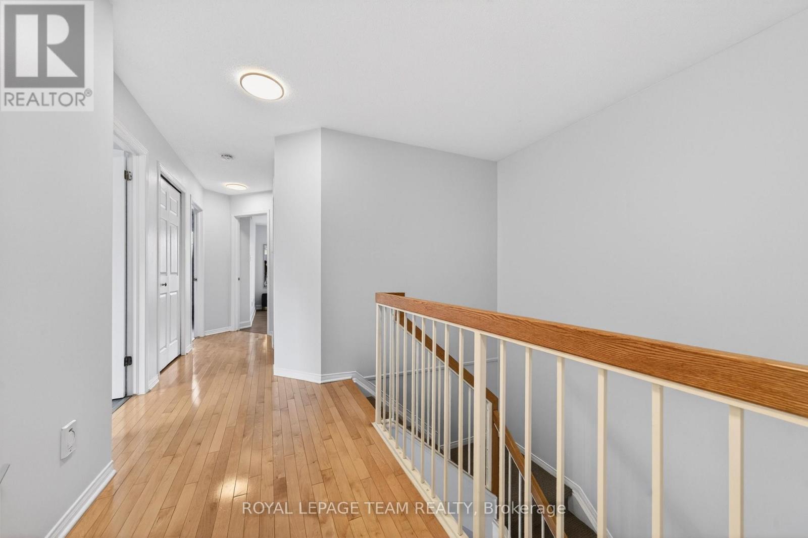 75 SCAMPTON DRIVE - 27