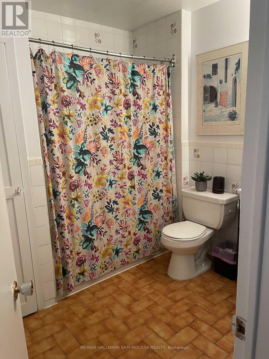 1 Bed, 1 Bath Multi-Family for Rent in Ottawa – 7 – 232 COOPER STREET, Ottawa – MLS# X13077978 - Image 5