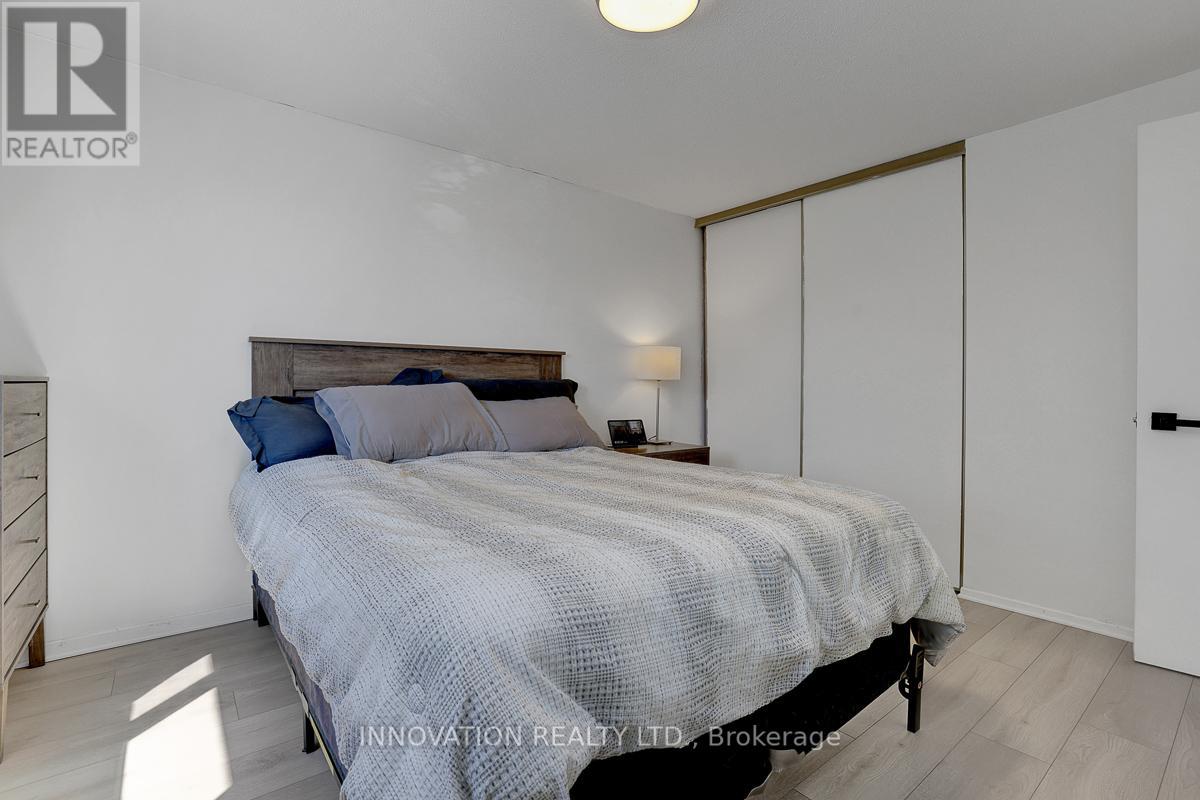 177 PICKFORD DRIVE - 24