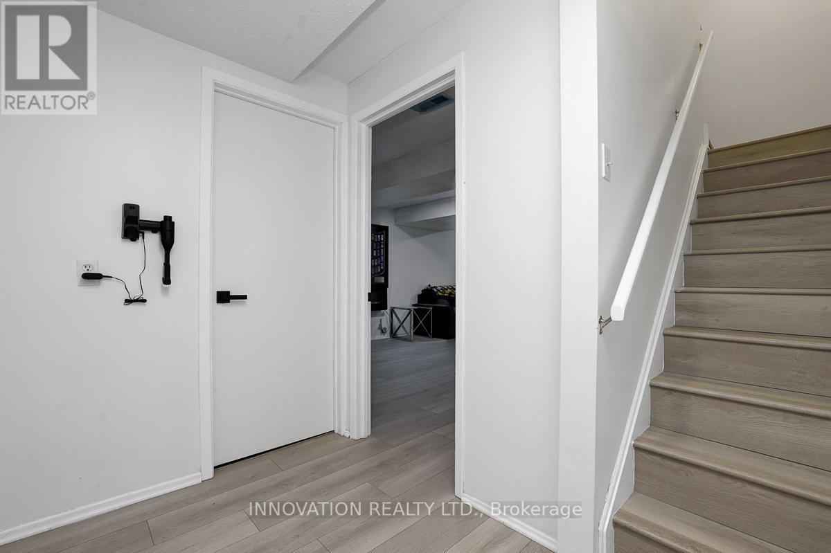 177 PICKFORD DRIVE - 34