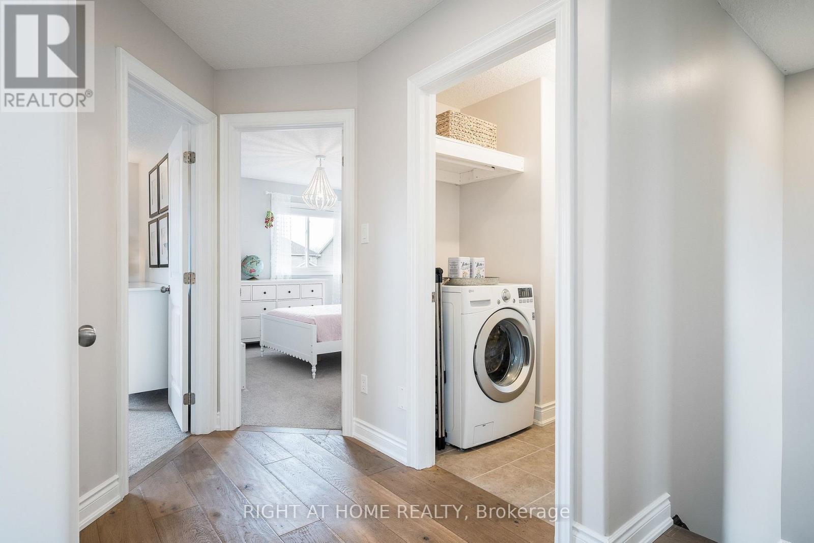 98 GARBUTT CRESCENT - 23