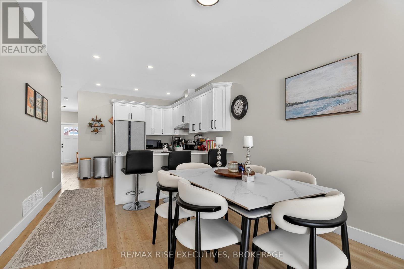 51 POTTER DRIVE - 18