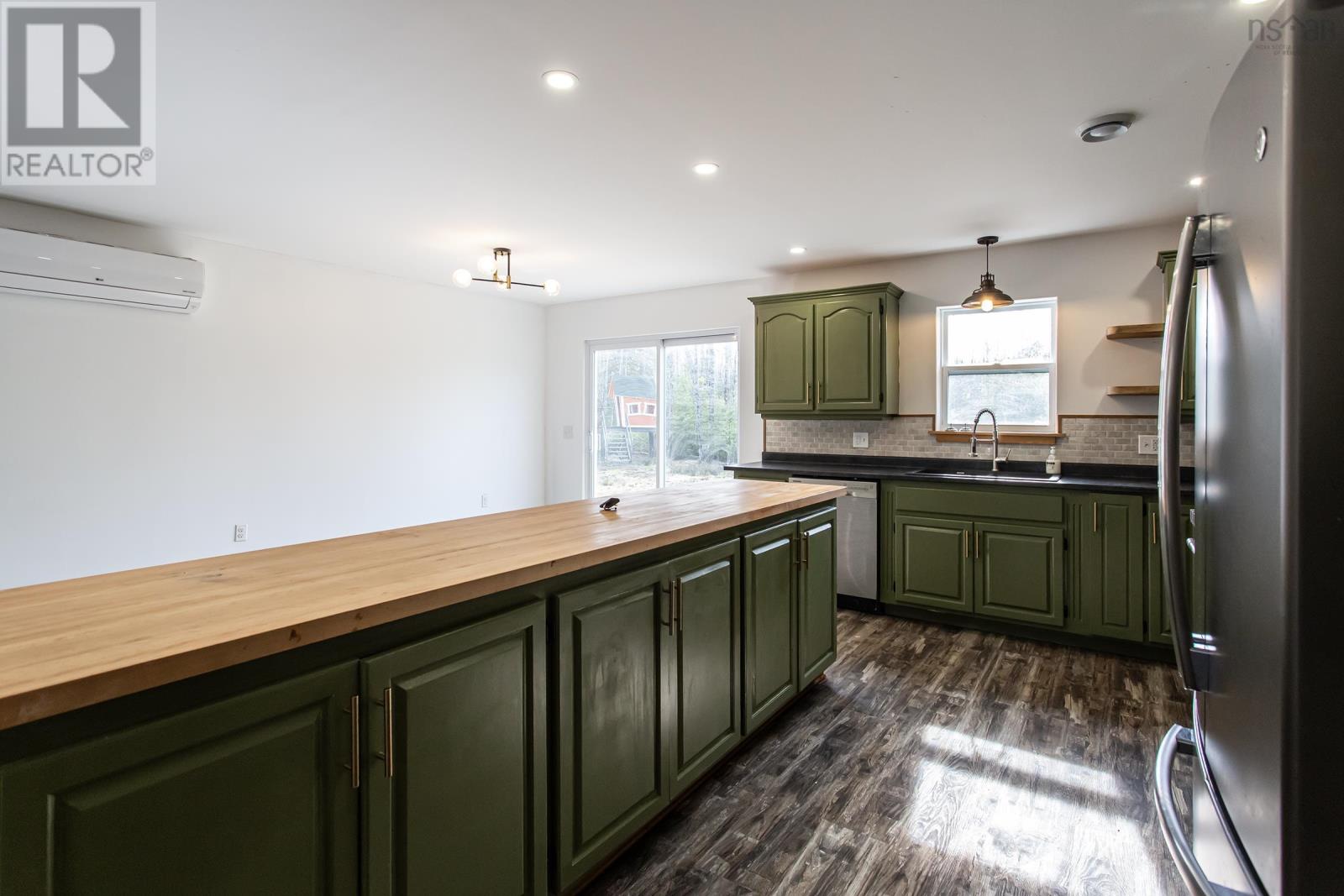 238 Crocker Road - 9