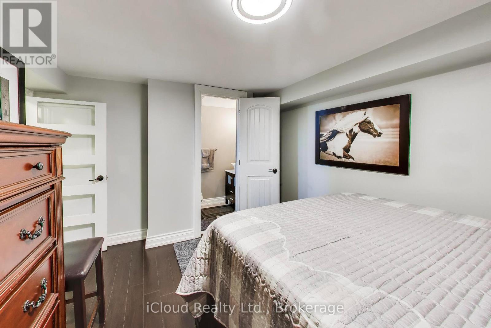29 PUMFREY CRESCENT - 16