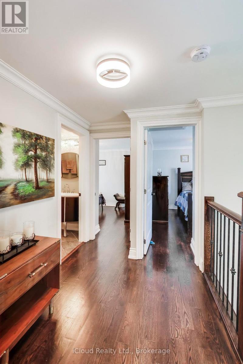 29 PUMFREY CRESCENT - 19