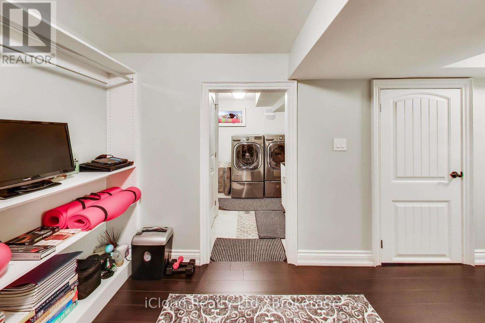 29 PUMFREY CRESCENT - 29