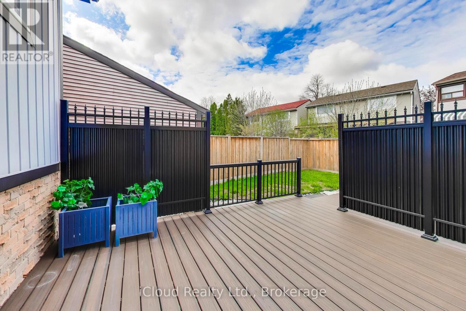 29 PUMFREY CRESCENT - 31