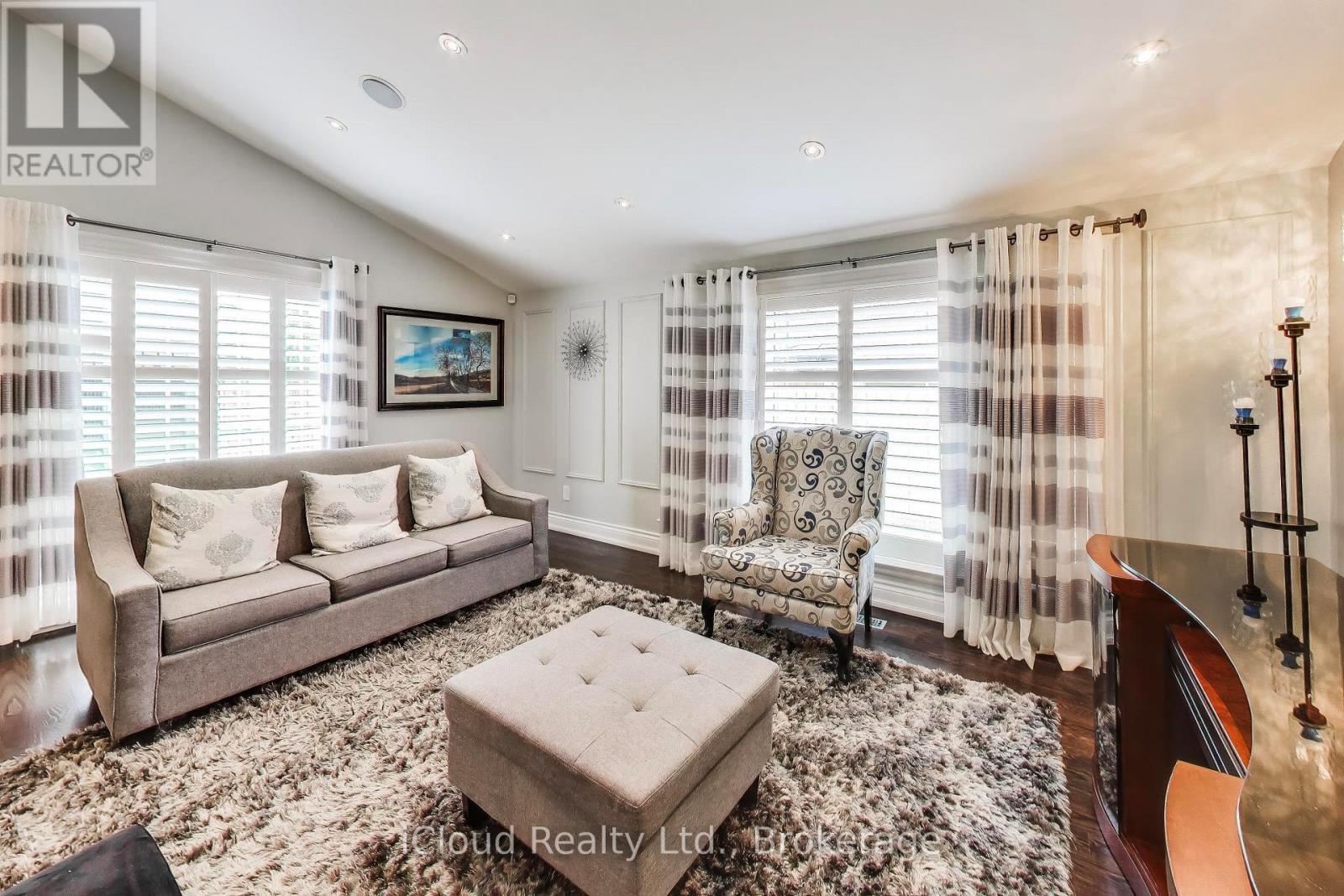 29 PUMFREY CRESCENT - 8