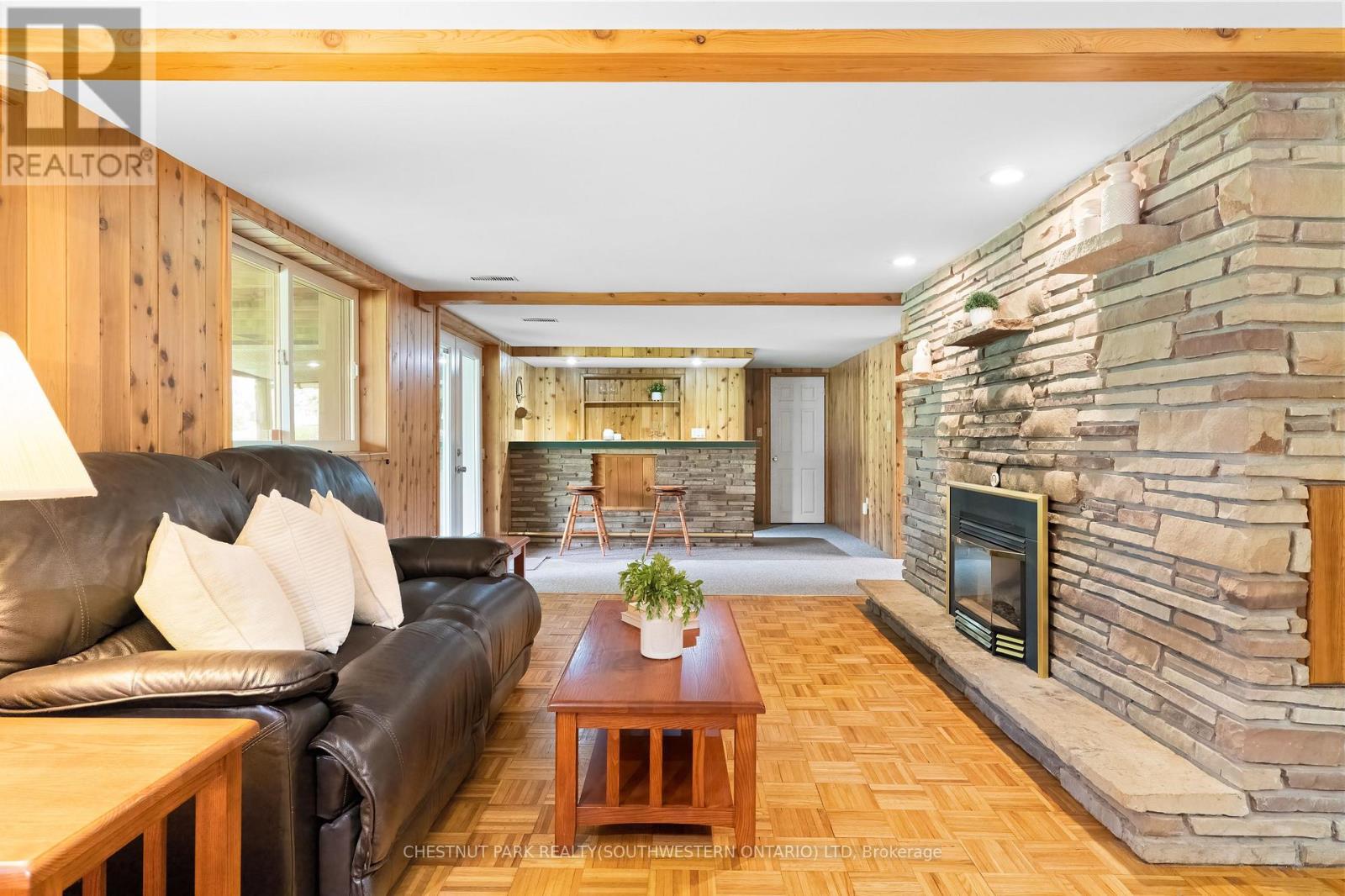 24 GRAND HILL DRIVE - 24