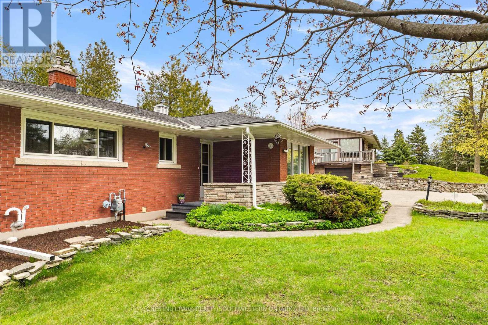 24 GRAND HILL DRIVE - 4