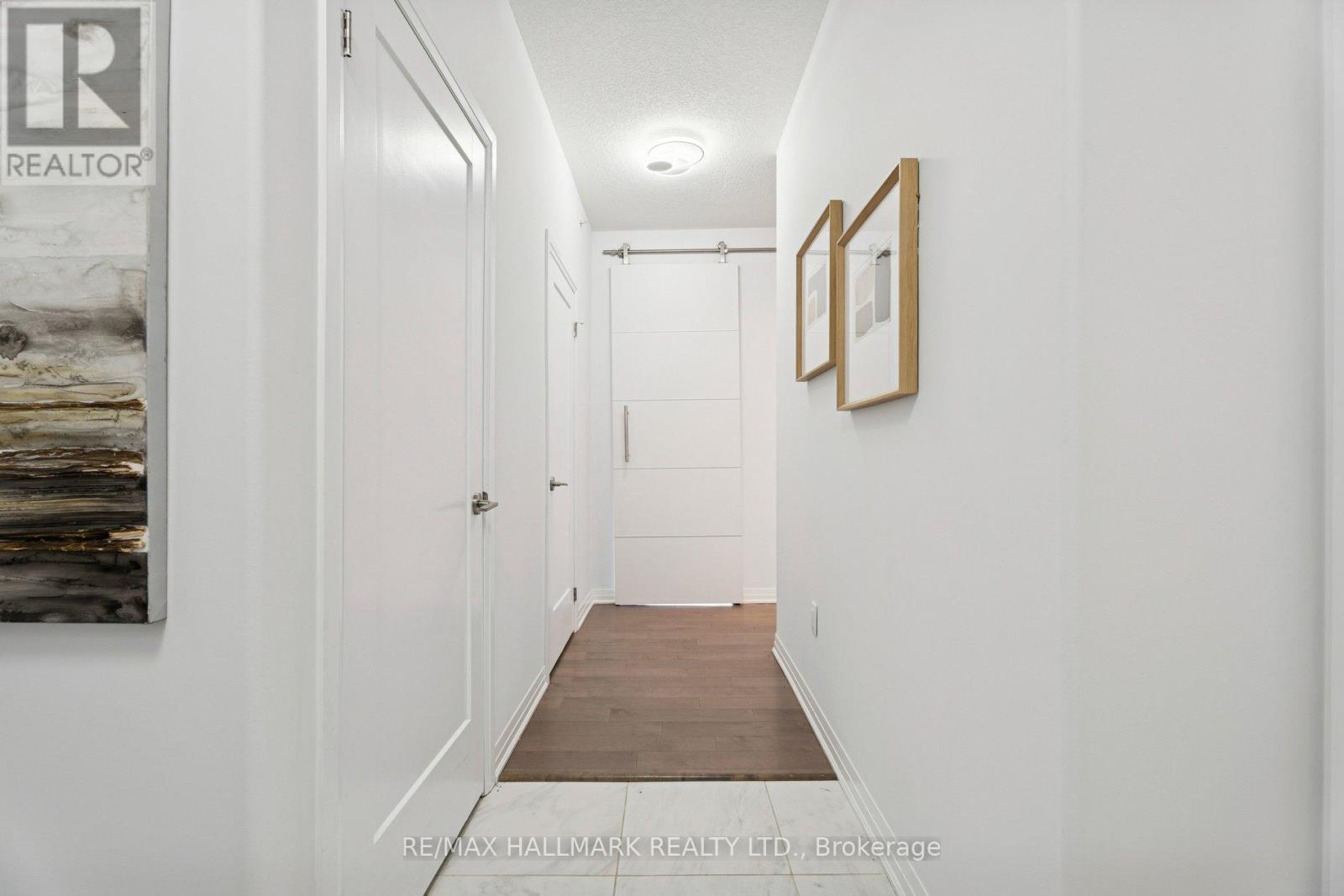 #409 10 CONCORD PLACE - 7