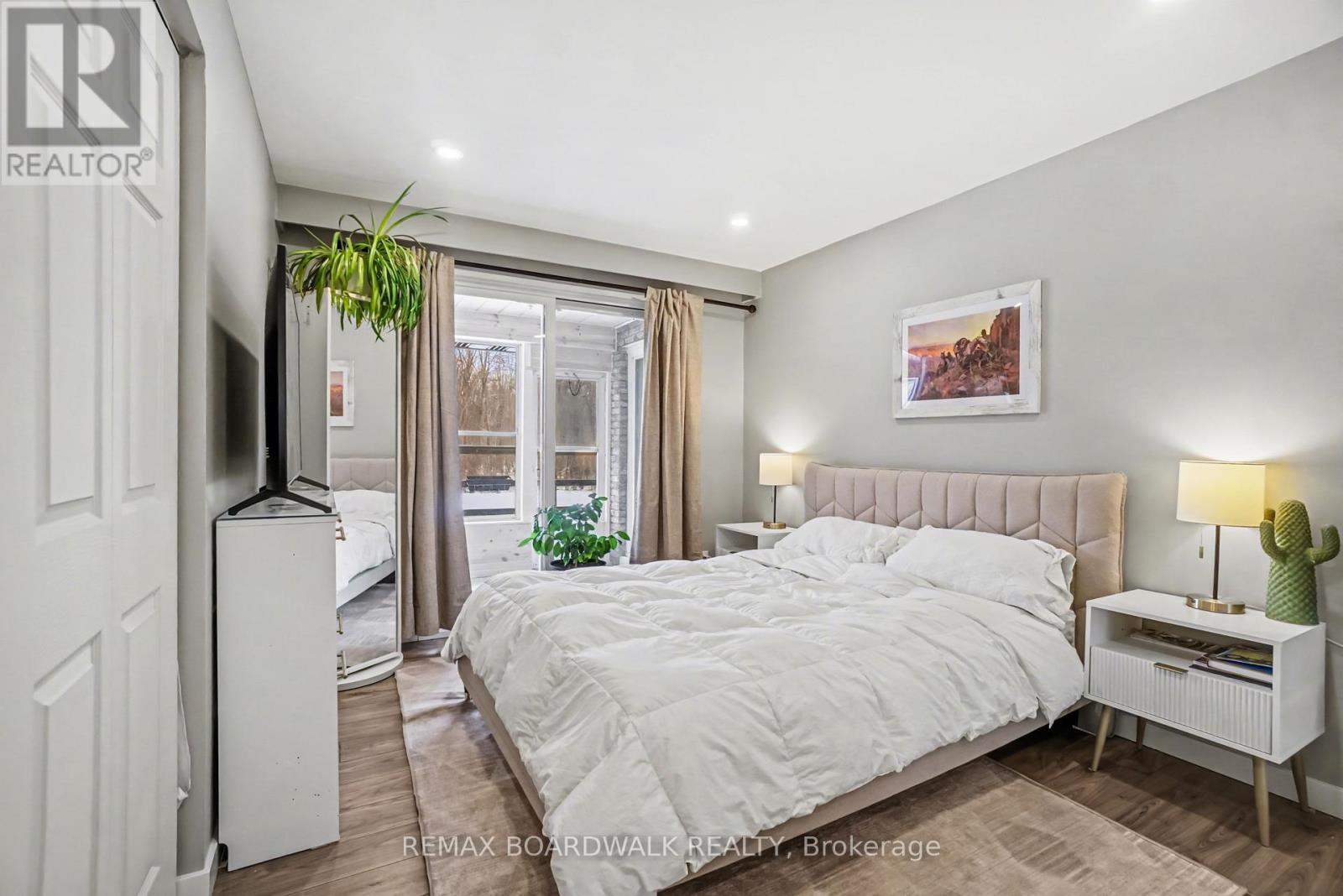 1500 DU GOLF ROAD - 20