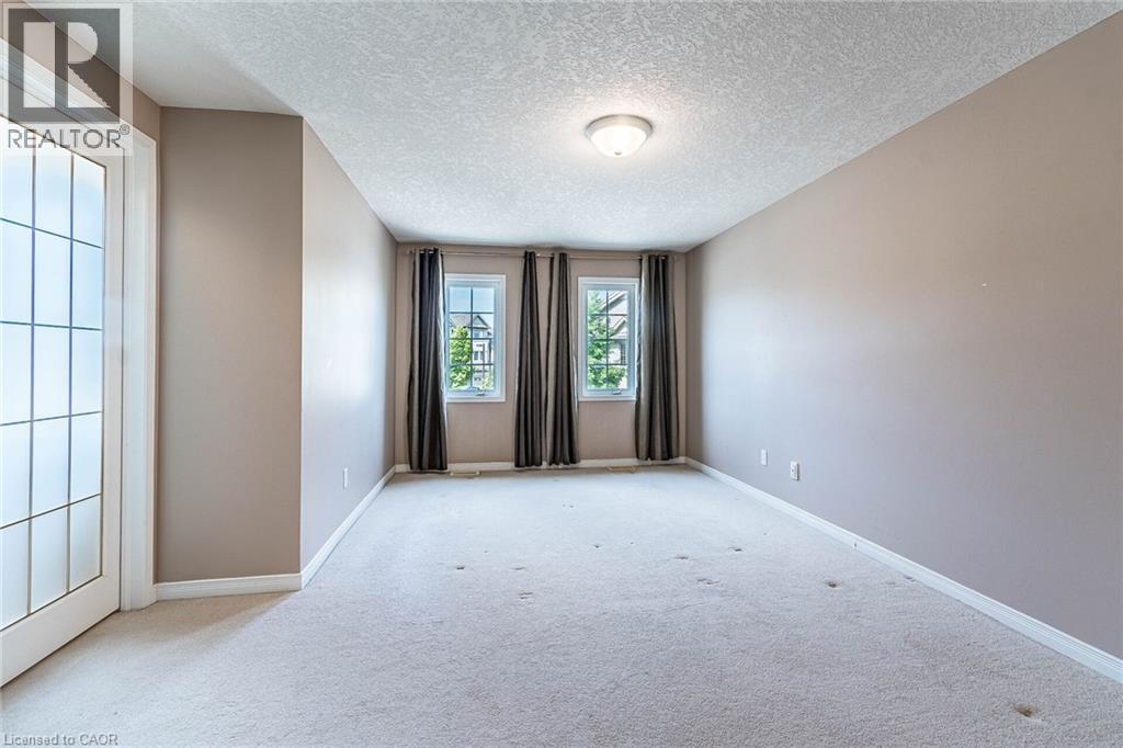 110 ACTIVA Avenue Unit# D21, Kitchener, Ontario, N2E4K4 — Photo 18