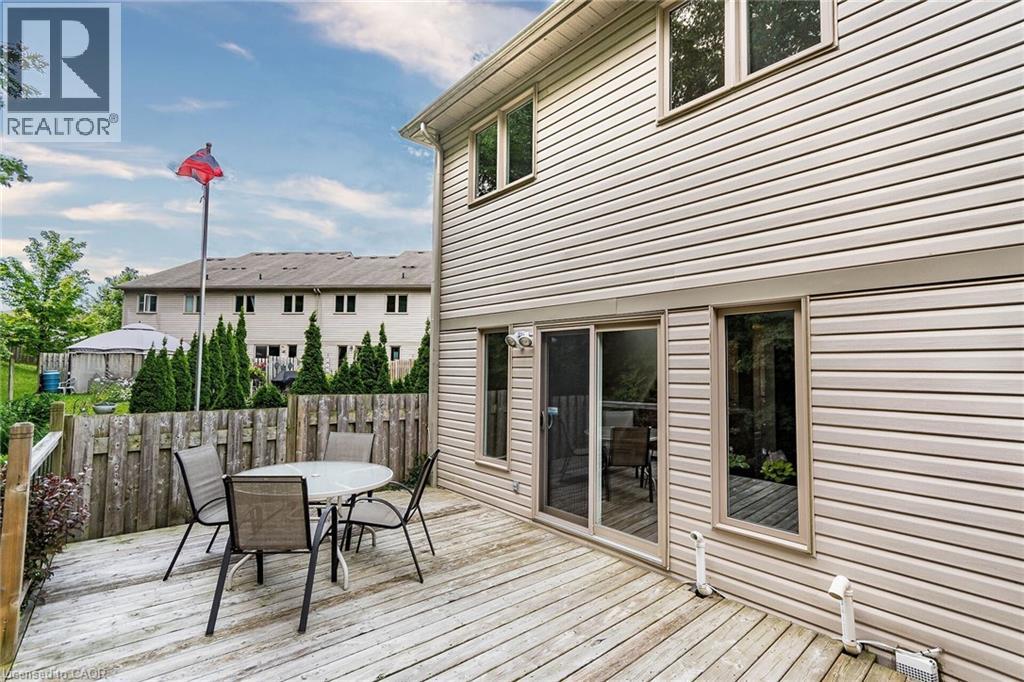 110 ACTIVA Avenue Unit# D21, Kitchener, Ontario, N2E4K4 — Photo 36