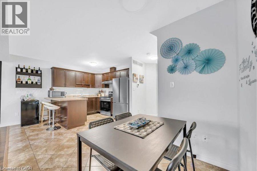975 STRASBURG Road Unit# 7, Kitchener, Ontario, N2E0A8 — Photo 15