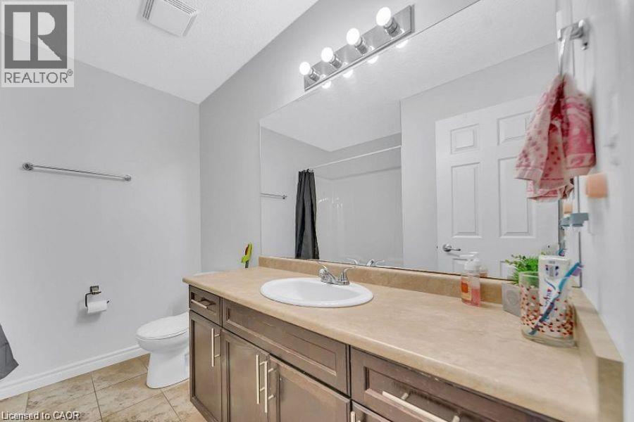 975 STRASBURG Road Unit# 7, Kitchener, Ontario, N2E0A8 — Photo 27