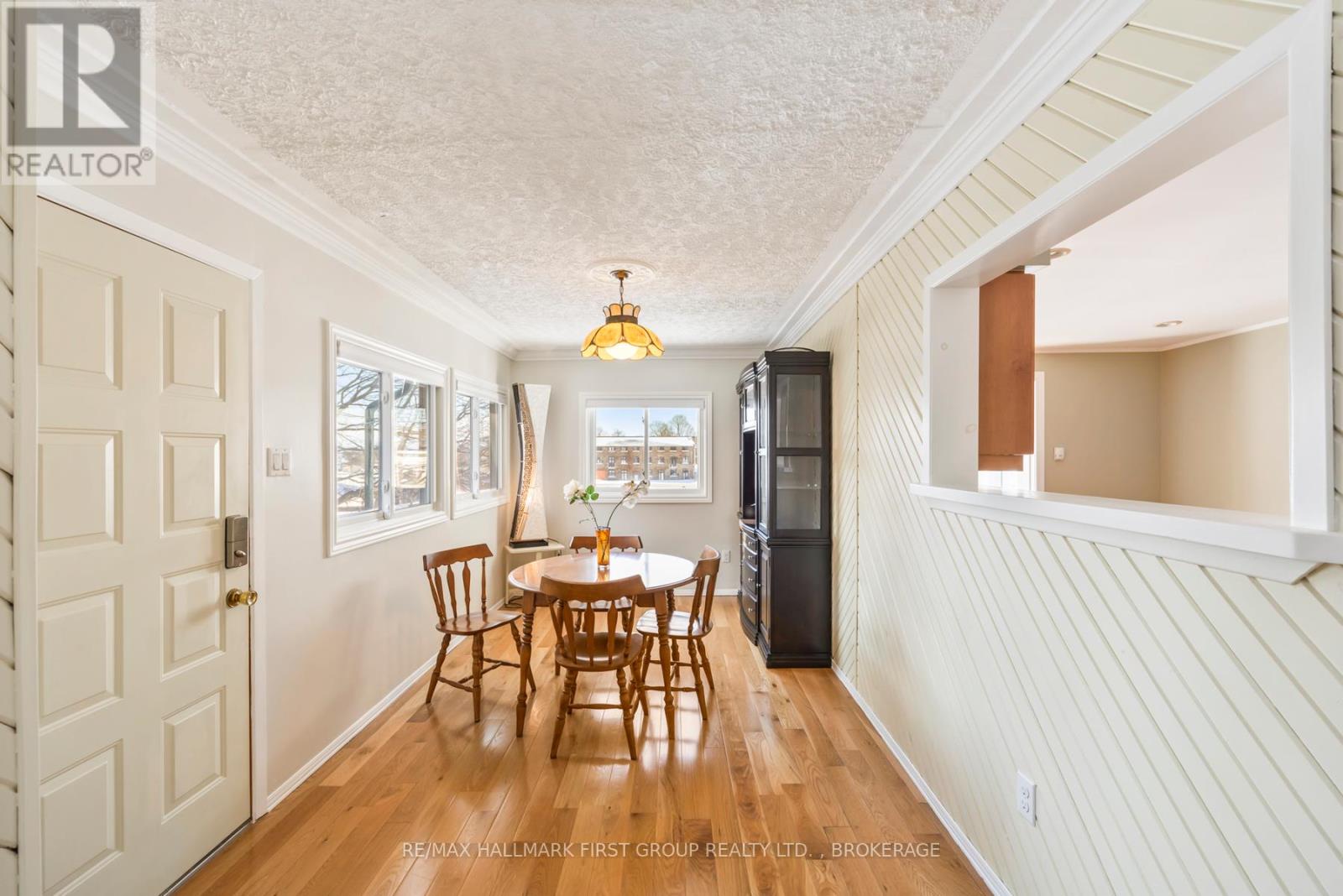 370 STONE STREET S - 10