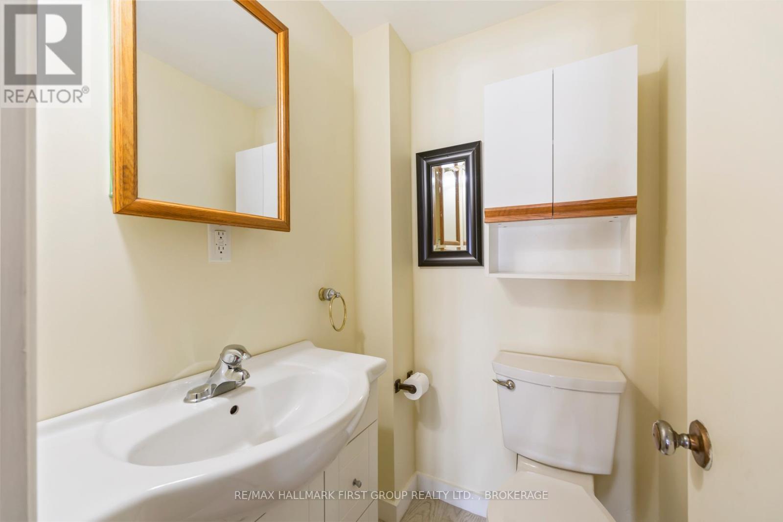 370 STONE STREET S - 18