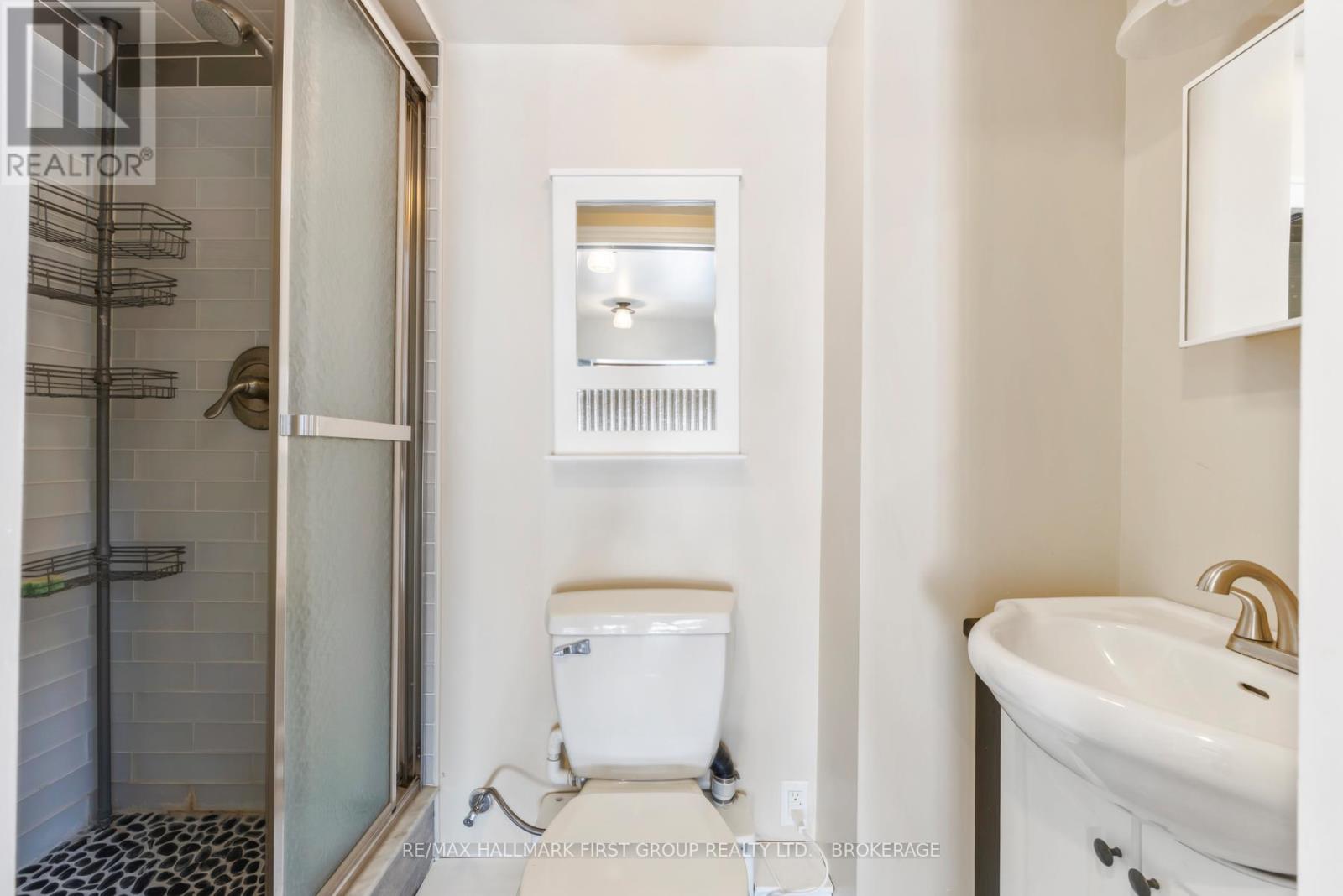 370 STONE STREET S - 31