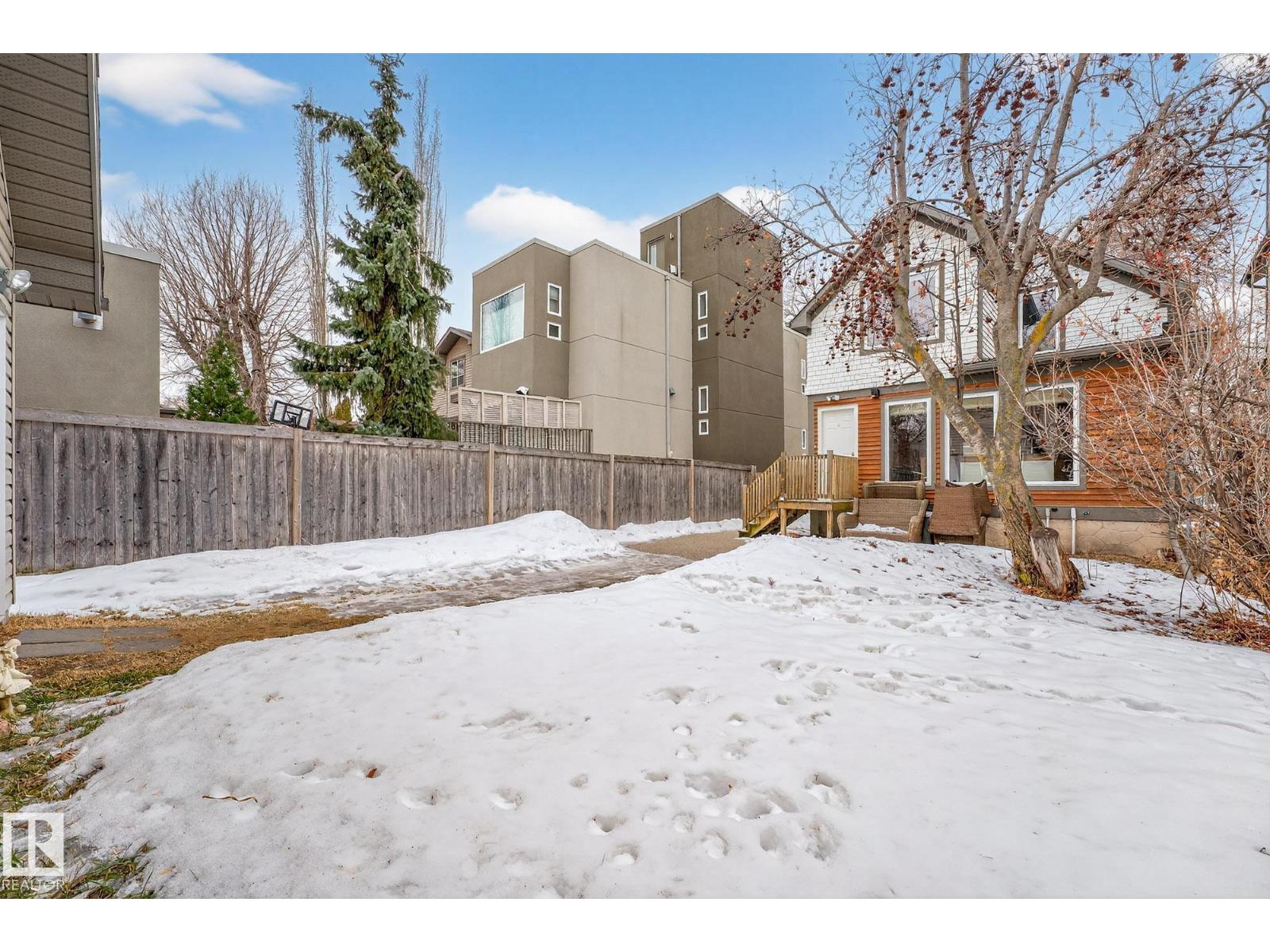11343 67 ST NW, Edmonton
