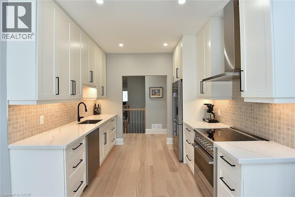 49 RIVEROAKS Drive, Mount Hope, Ontario, L0R1W0 — Photo 11