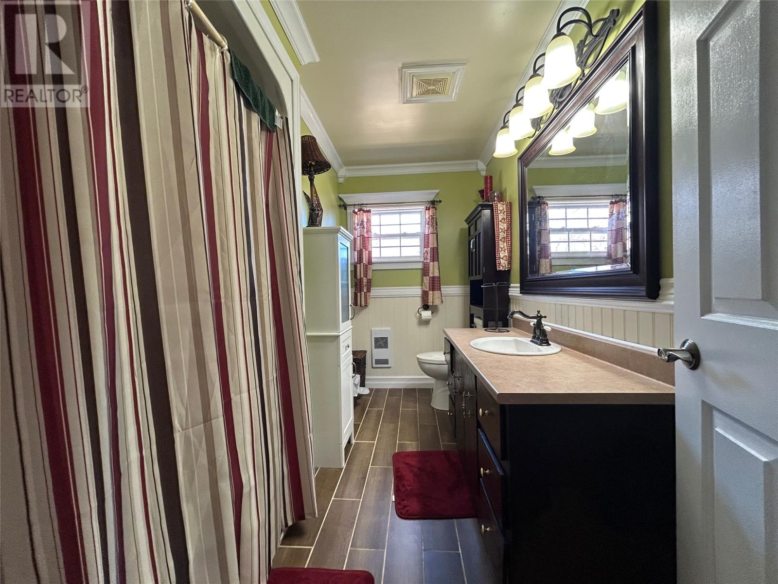 58 Forest Road - 22
