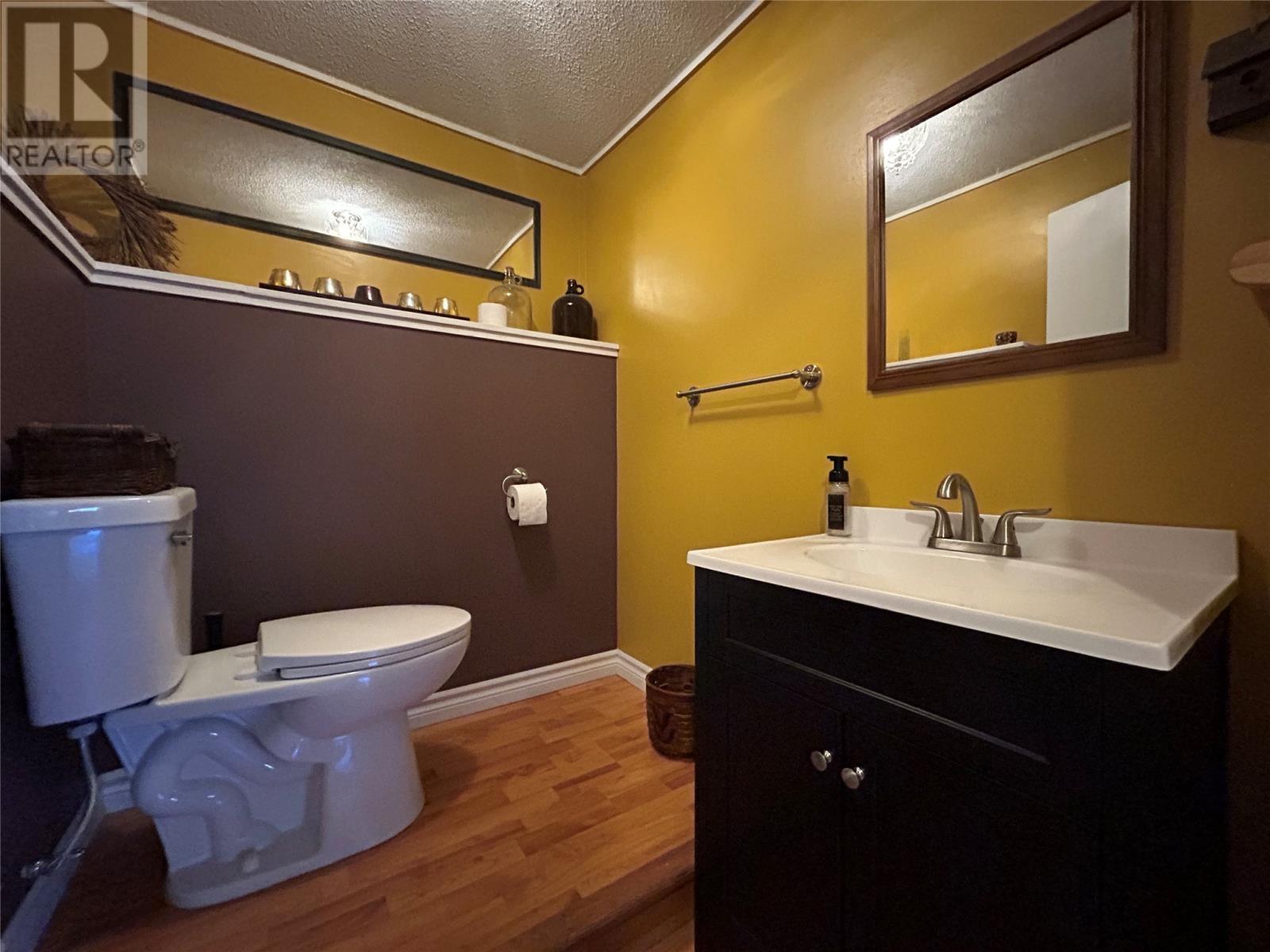58 Forest Road - 36
