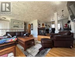 58 Forest Road thumbnail 12