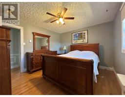 58 Forest Road thumbnail 25