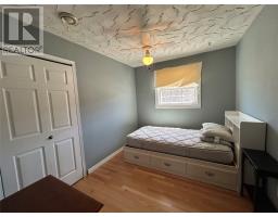 58 Forest Road thumbnail 28