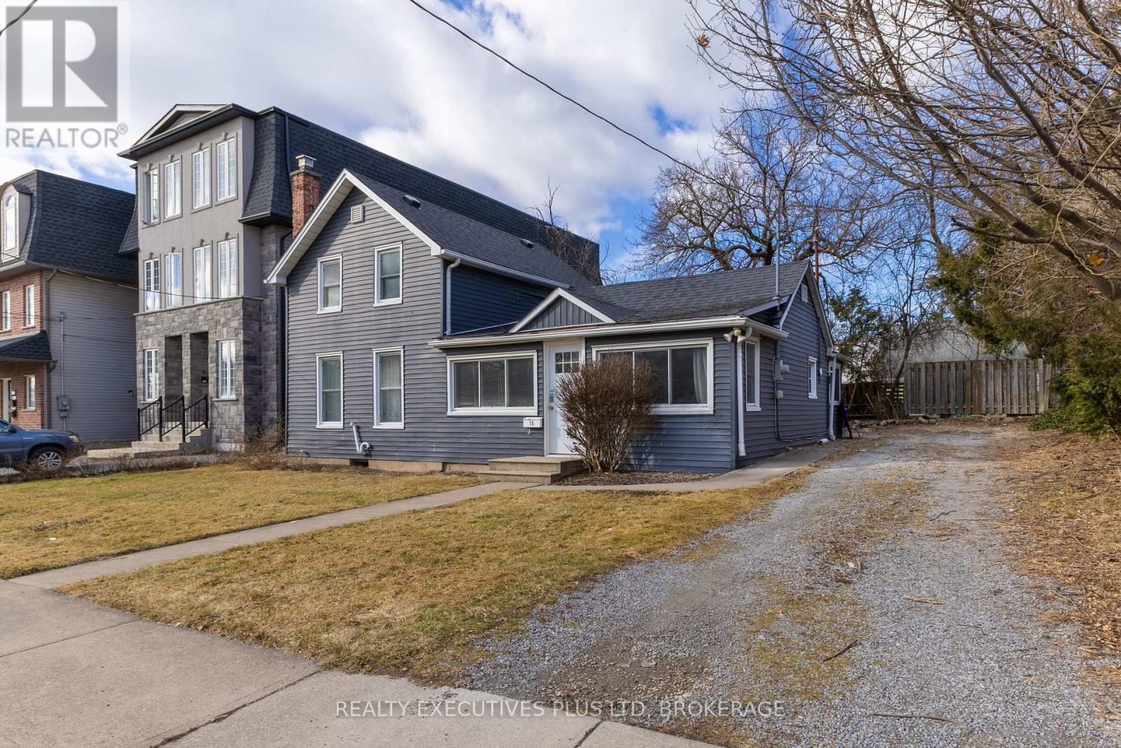 15 CHESTNUT STREET E - 2