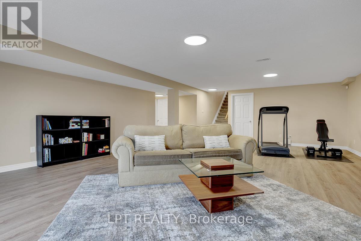 346 JACKSON STITT CIRCLE - 30
