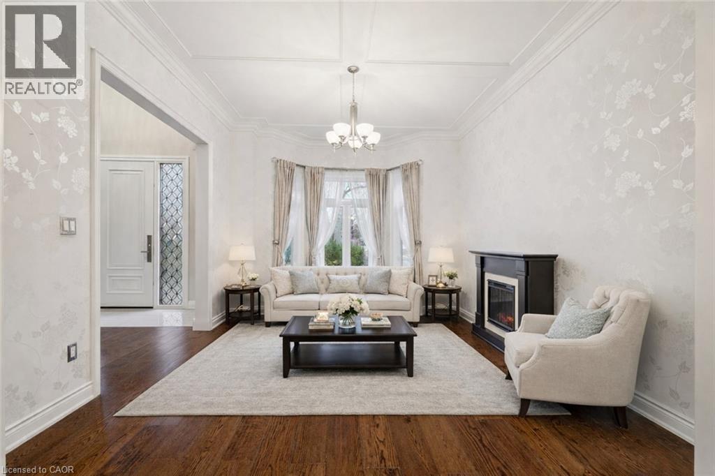 1379 REBECCA Street, Oakville, Ontario, L6L1Z3 — Photo 4